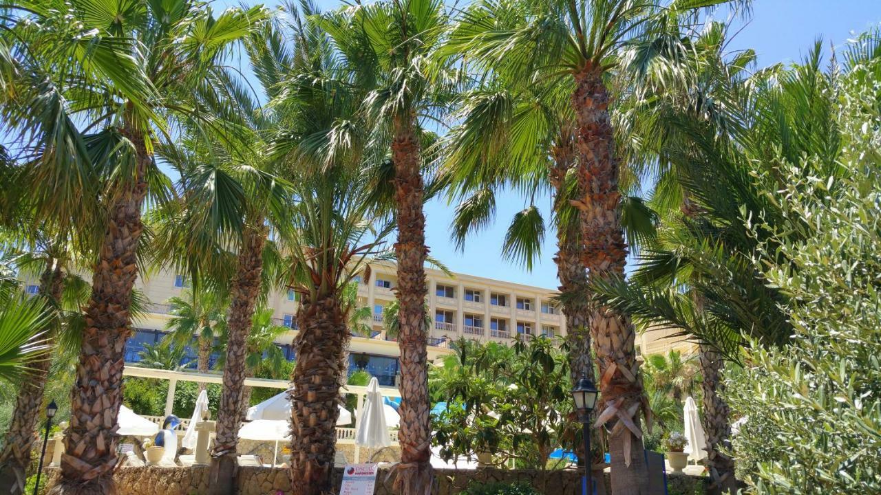 Oscar Beachfront Resort & Spa & Casino Kerínia Kültér fotó