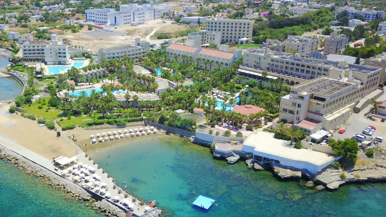 Oscar Beachfront Resort & Spa & Casino Kerínia Kültér fotó
