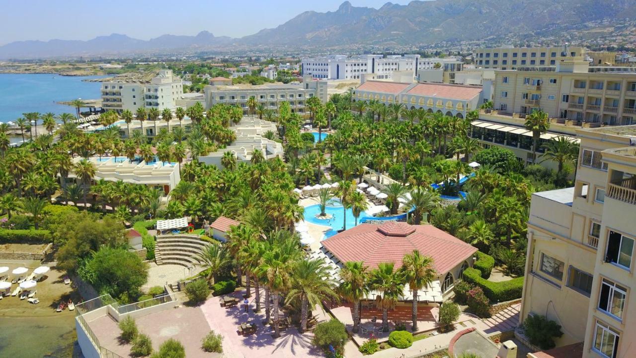 Oscar Beachfront Resort & Spa & Casino Kerínia Kültér fotó