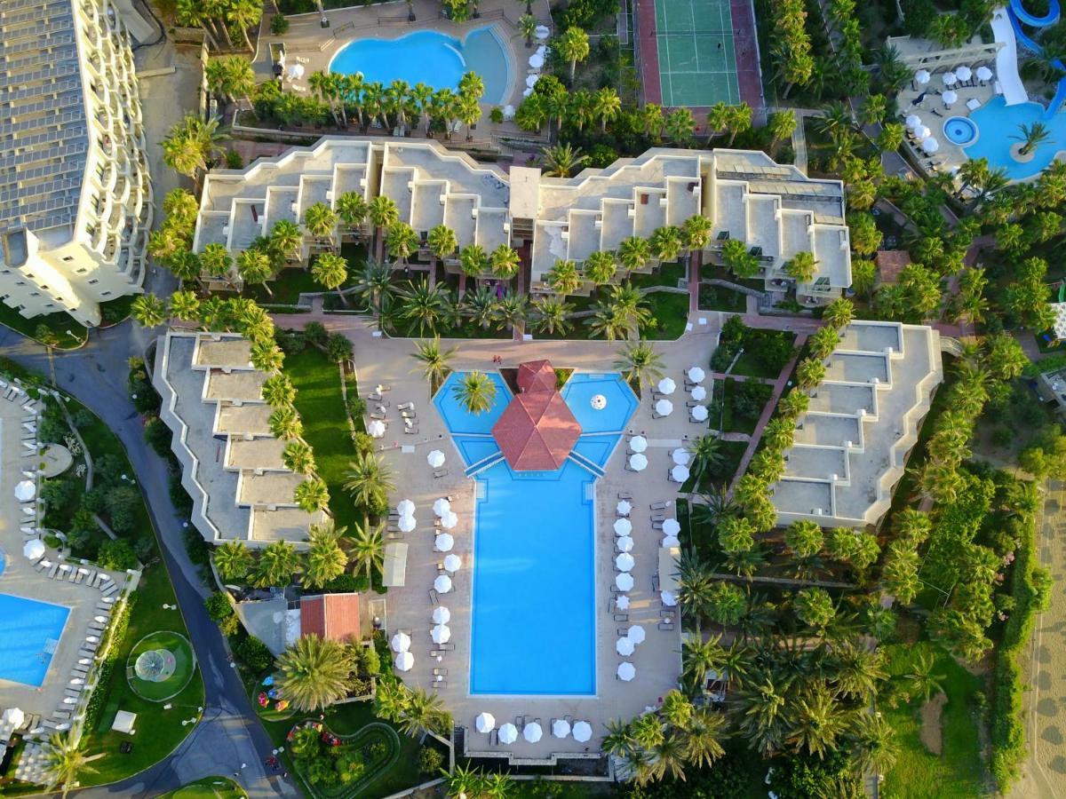 Oscar Beachfront Resort & Spa & Casino Kerínia Kültér fotó